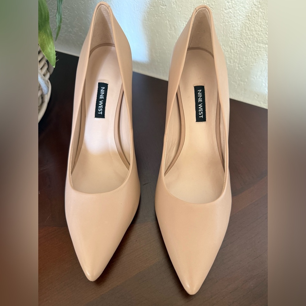 NEW! Nine West Leather upper NWOT size 8.5